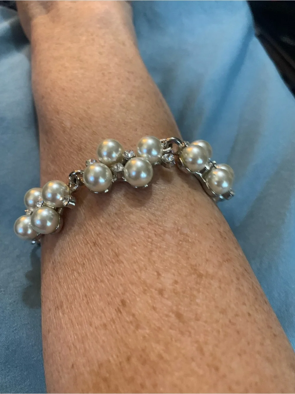 Pearl Cluster Link Bracelet - Silver Tone
